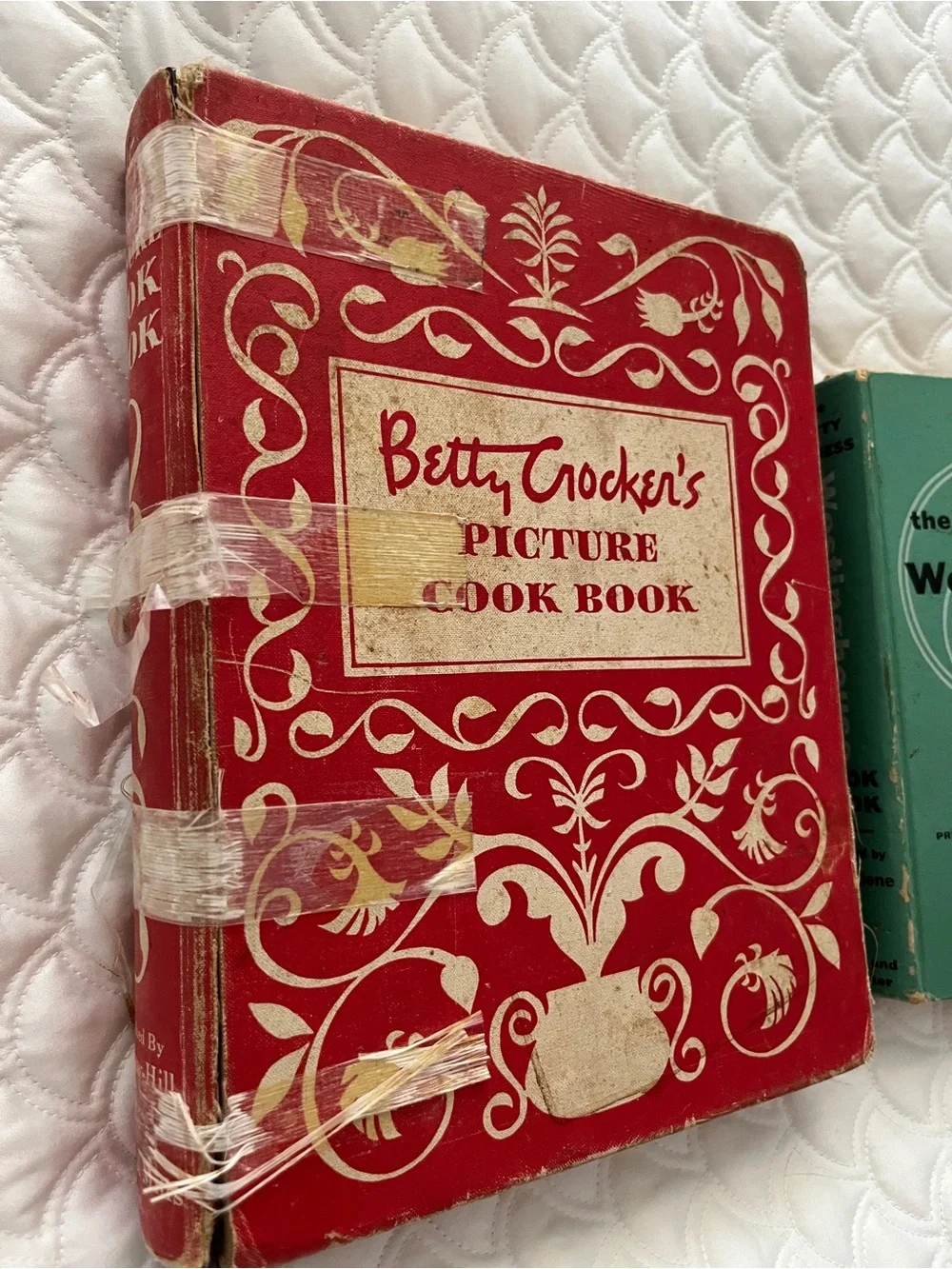 Lot of 2 Vintage 1950s Cookbooks Betty Crocker Picture Binder & Westinghouse